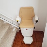 Montascale a poltroncina per interno - immagine 001 - Fano Ascensori