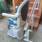 Montascale a poltroncina per esterno - immagine 2