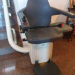 Montascale curvilineo a pendenza verticale - Immagine 3